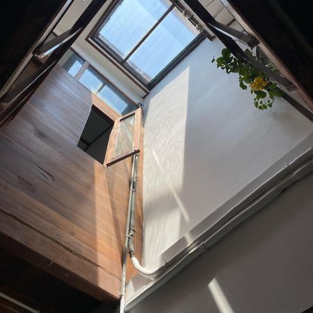 Homs Female Hostel Джорджтаун Экстерьер фото
