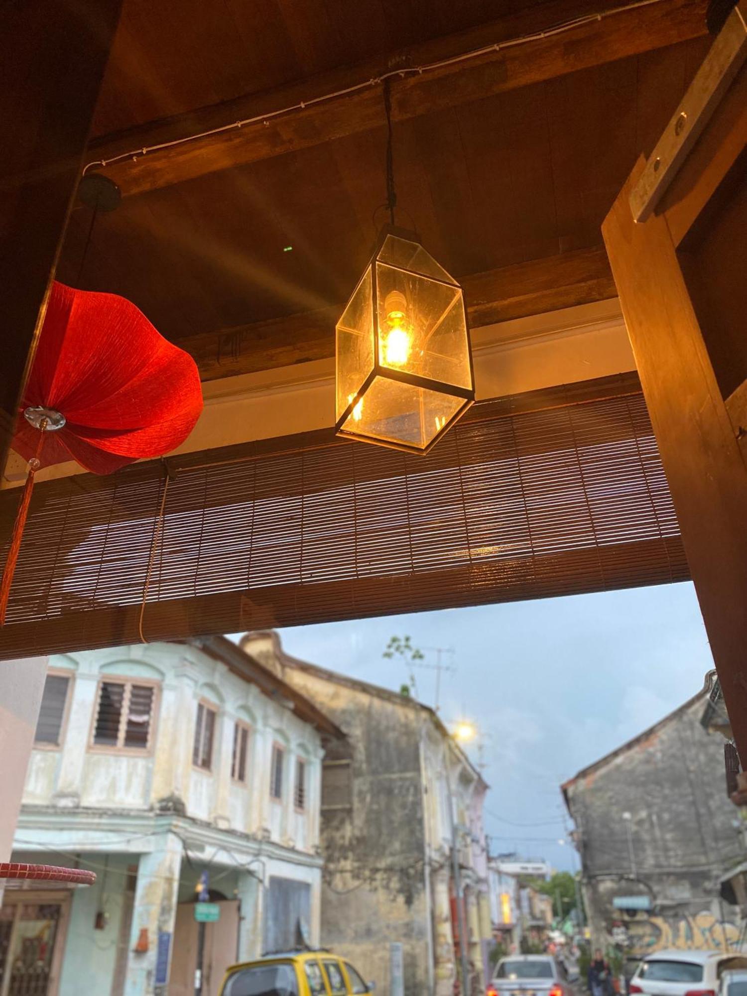 Homs Female Hostel Джорджтаун Экстерьер фото